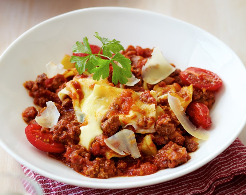Bolognaise_Mince_with_Creamy_Mozarella__Basil_Parcels_-_Naked_Meats_Butcher.jpg