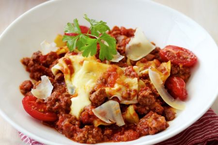 Bolognaise Mince with Creamy Mozarella & Basil Parcels - Naked Meats Butcher.jpg