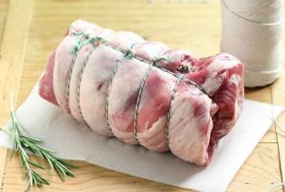 Lamb Rolled Shoulder Roast (Boneless)